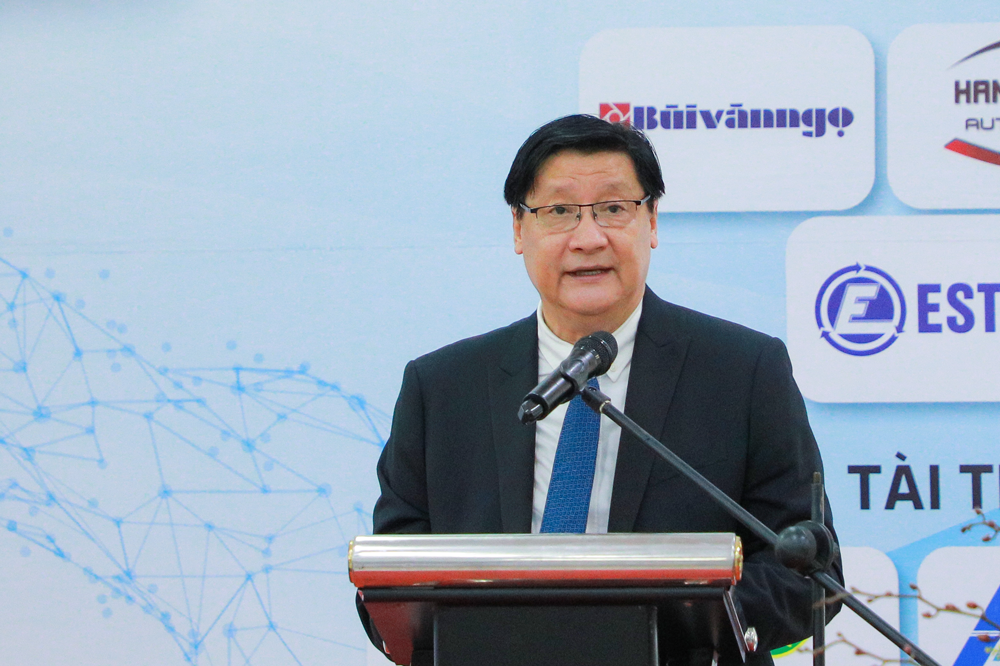 PGS.TS Lê Hoài Quốc