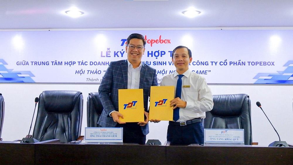 Hai bên ký kết thỏa thuận hợp tác.